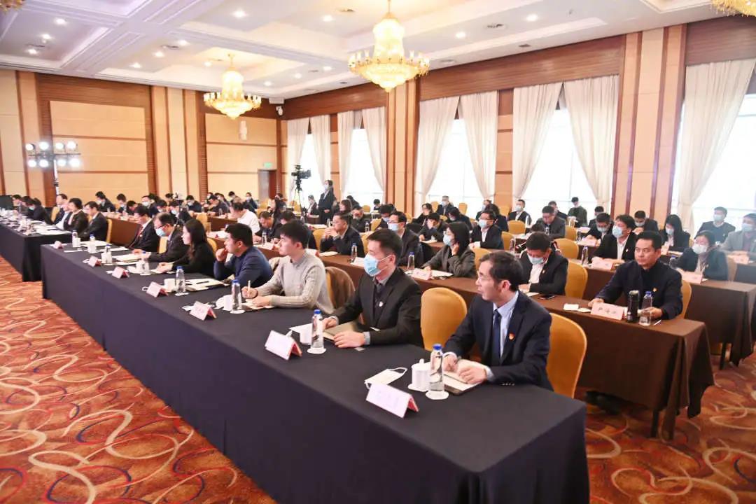 省委宣讲团走进德彩网集团宣讲党的十九届六中全会精神