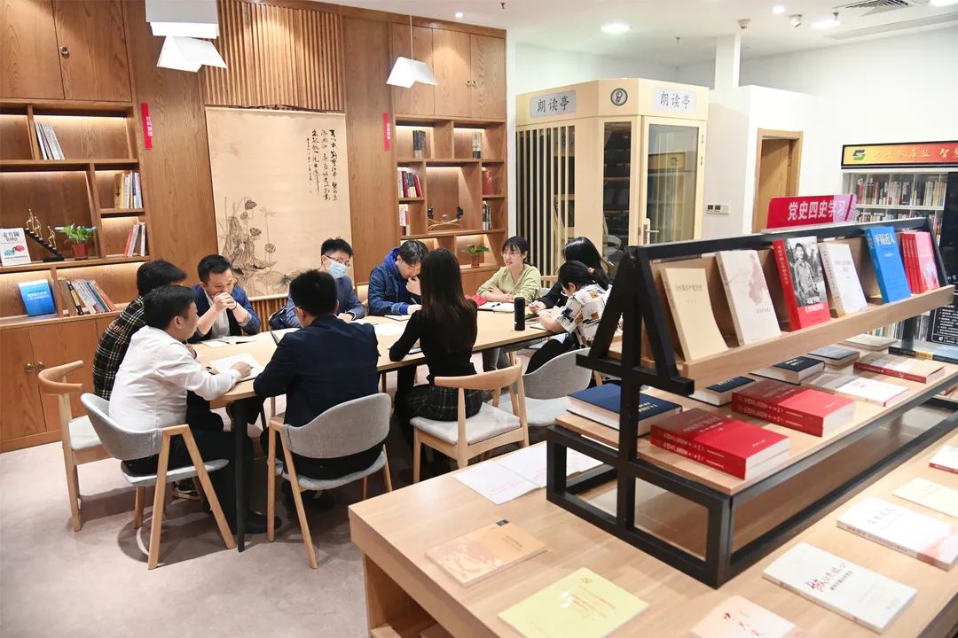 德彩网集团团委组织团员青年收听收看庆祝中国共产主义青年团成立100周年大会热议习近平总书记重要讲话