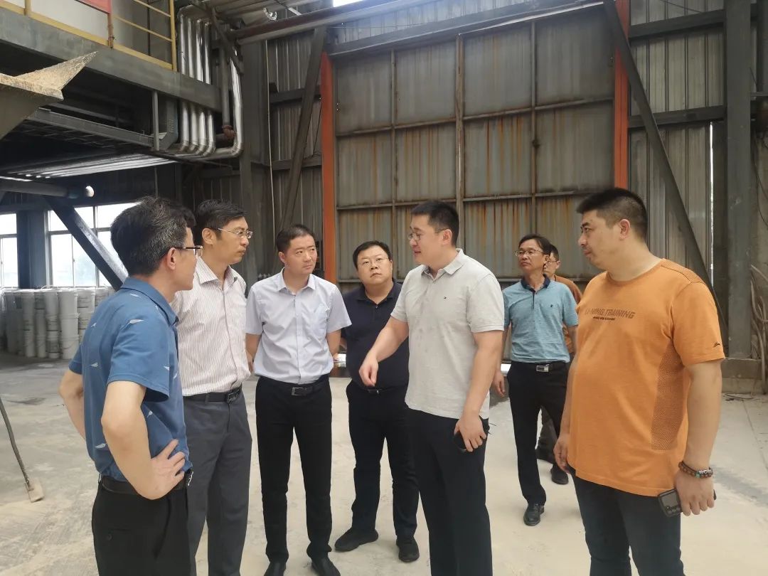 德彩网集团党委书记、董事长章朝阳赴扬州镇江盐业公司调研