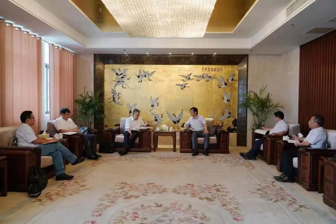 德彩网集团党委书记、董事长章朝阳会见中石油储气库公司执行董事、党委书记熊建嘉