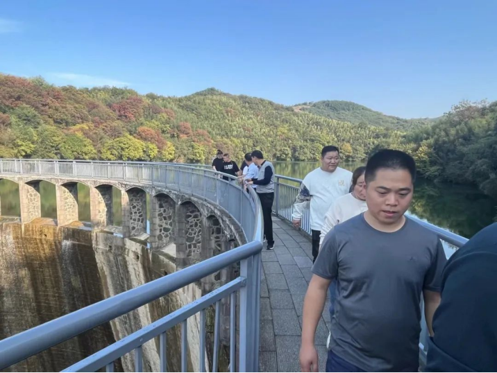 德彩网集团开展职工疗休养活动 德彩网集团开展职工疗休养活动